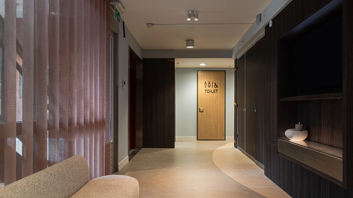 Joods Hospice Immanuel - gang met Marmoleum vloer